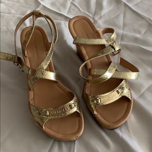 Tommy Hilfiger gold wedges